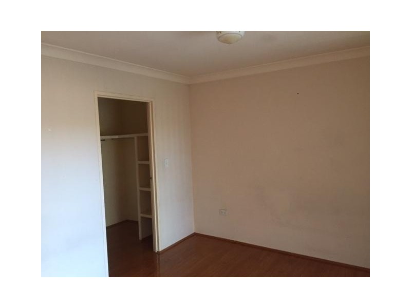 10/235 Targo Road, Toongabbie NSW 2146