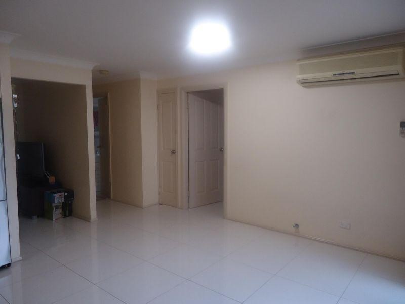 2/50 Pendle Way, Pendle Hill NSW 2145