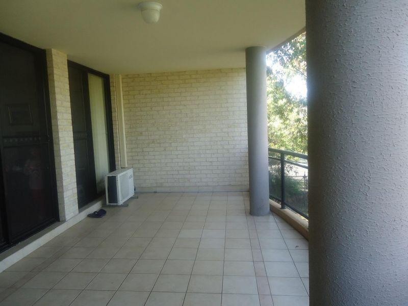 13/37-43 Good Street, Westmead NSW 2145