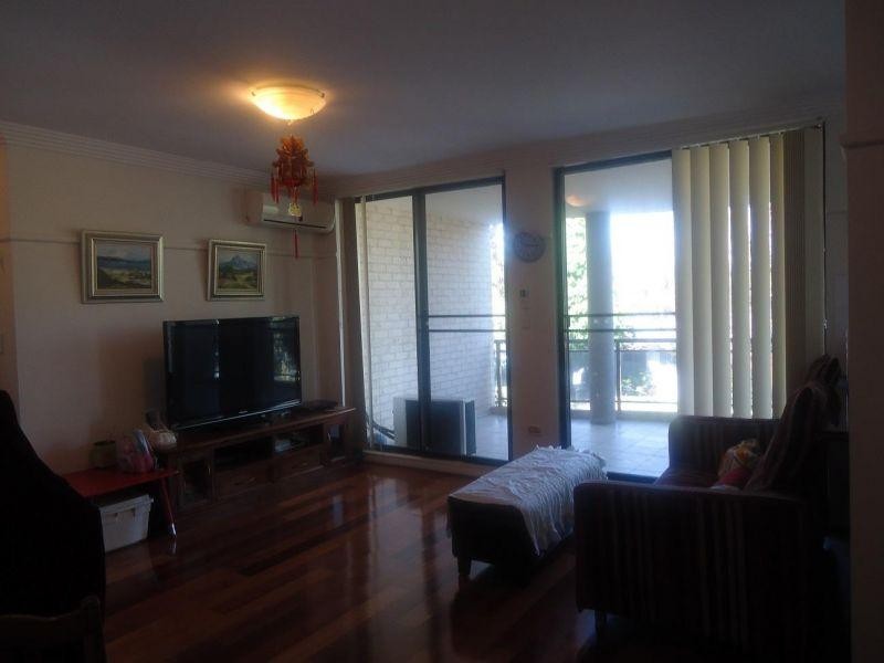 13/37-43 Good Street, Westmead NSW 2145