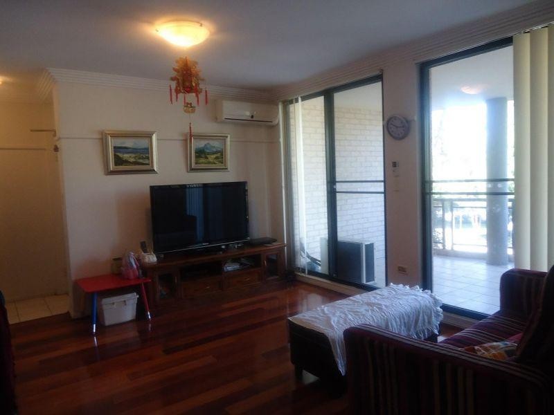 13/37-43 Good Street, Westmead NSW 2145