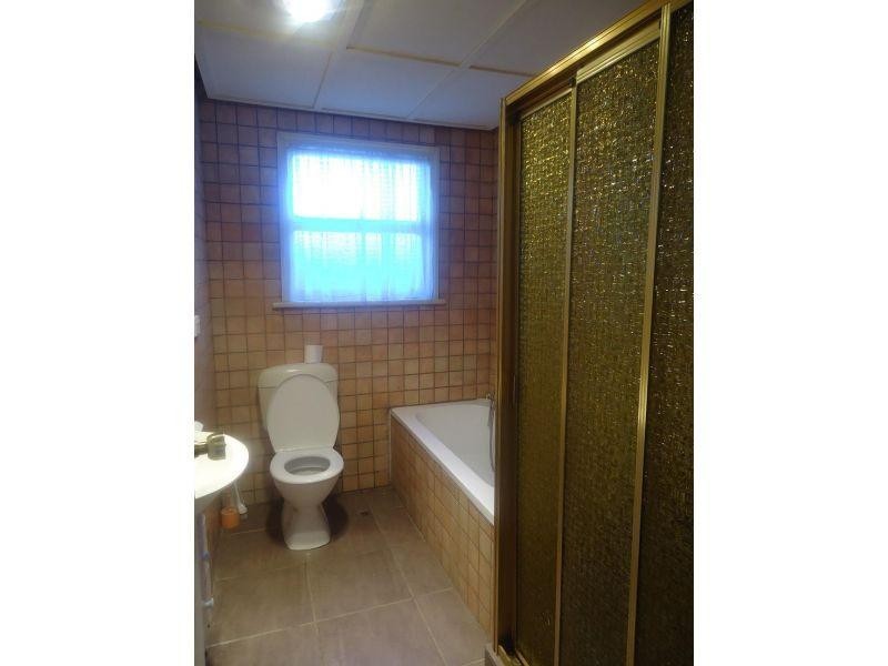 53 Portico Parade, Toongabbie NSW 2146