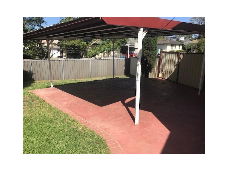 2 Potter Street, Old Toongabbie NSW 2146