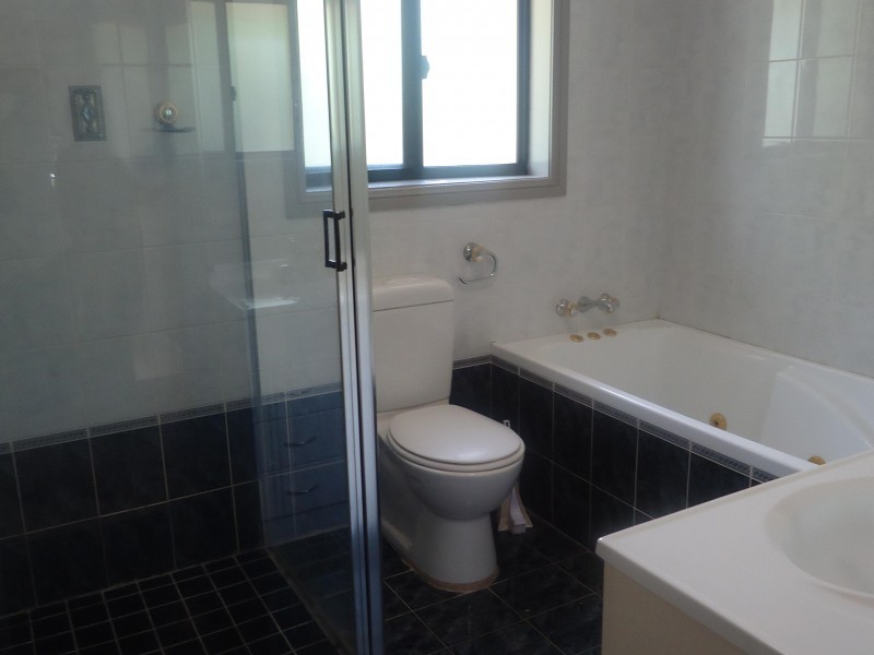 2/110 Targo Road, Girraween NSW 2145