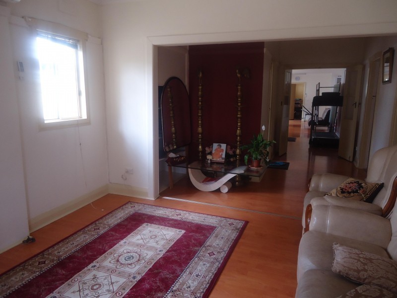 115 Hawkesbury Road, Westmead NSW 2145