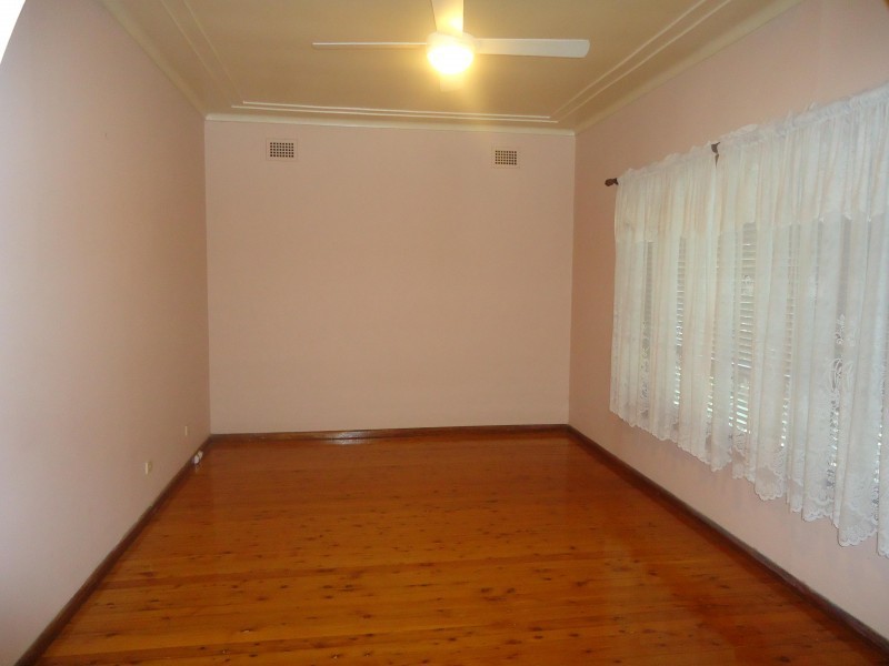 6 Burrell Parade, Blacktown NSW 2148