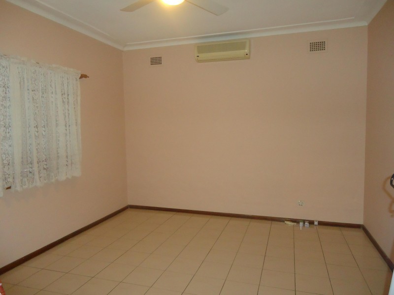 6 Burrell Parade, Blacktown NSW 2148