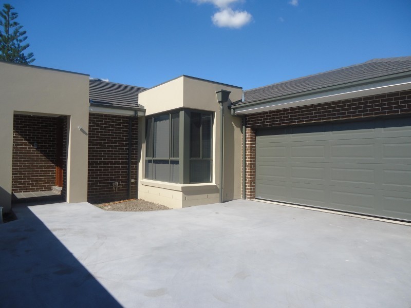59a  Pendle way, Pendle Hill NSW 2145