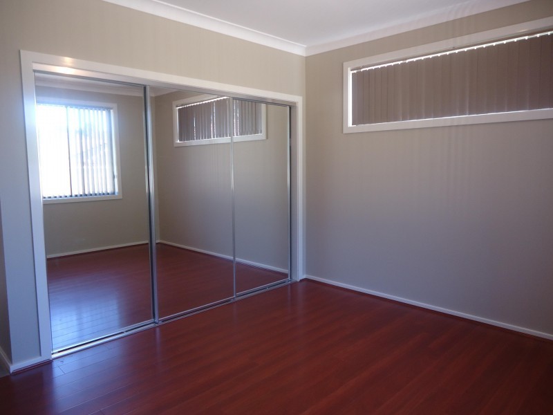 59a  Pendle way, Pendle Hill NSW 2145