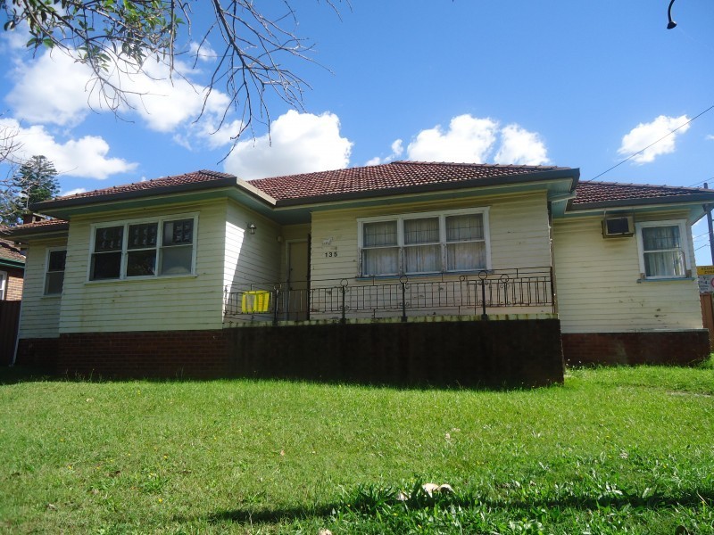 2/135 Station Street, Wentworthville NSW 2145