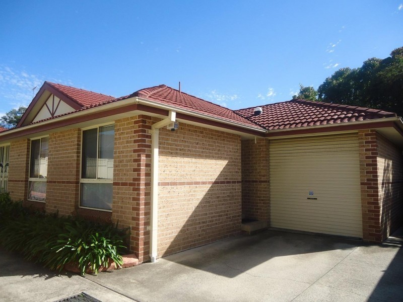 6/185 Targo Road, Toongabbie NSW 2146