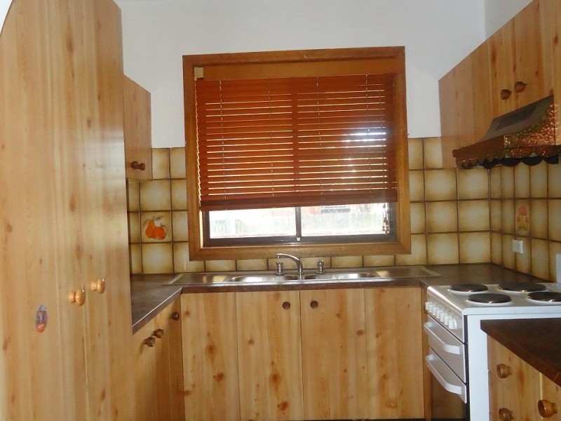 31 Magowar Road, Pendle Hill NSW 2145