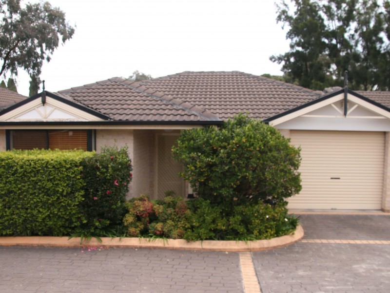 5/24 Tungarra Road, Girraween NSW 2145