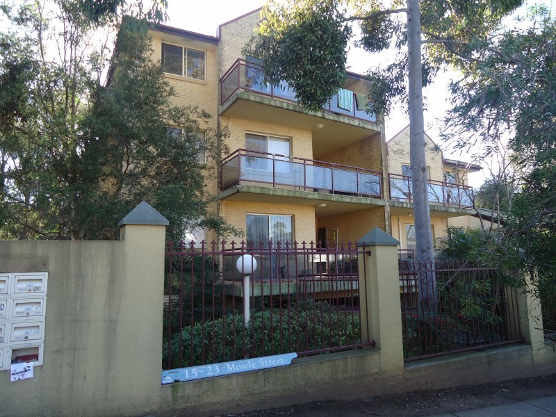 3/15-23 Mowle Street, Westmead NSW 2145