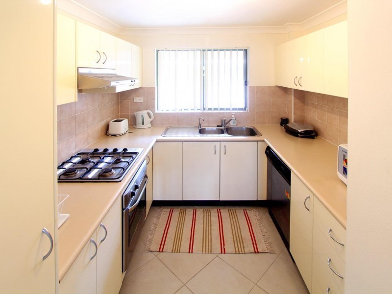 9/2-6 Goodall Street, Pendle Hill NSW 2145