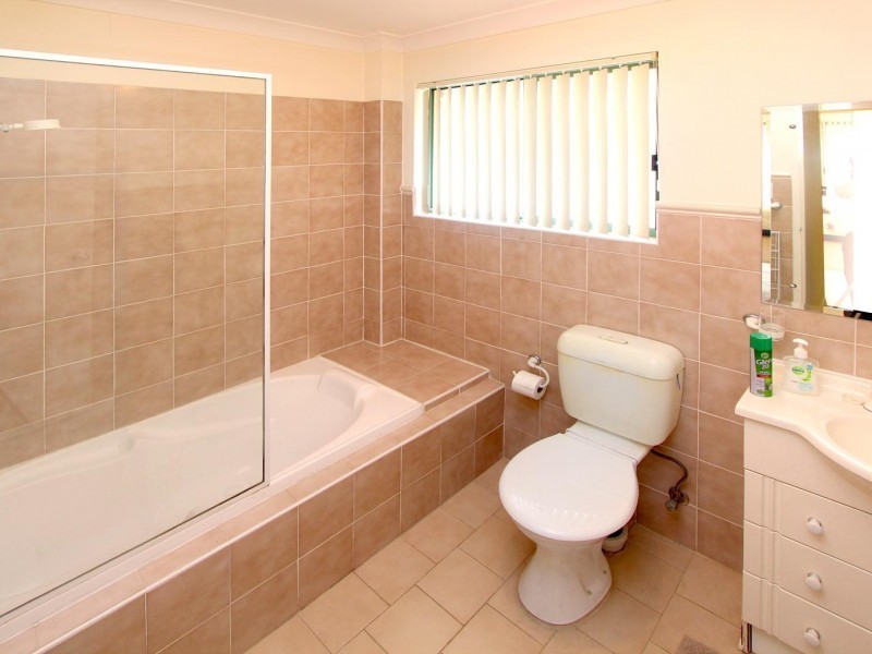 9/2-6 Goodall Street, Pendle Hill NSW 2145