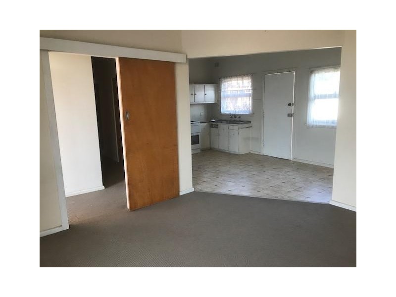 10 Greenslopes Street, South Wentworthville NSW 2145