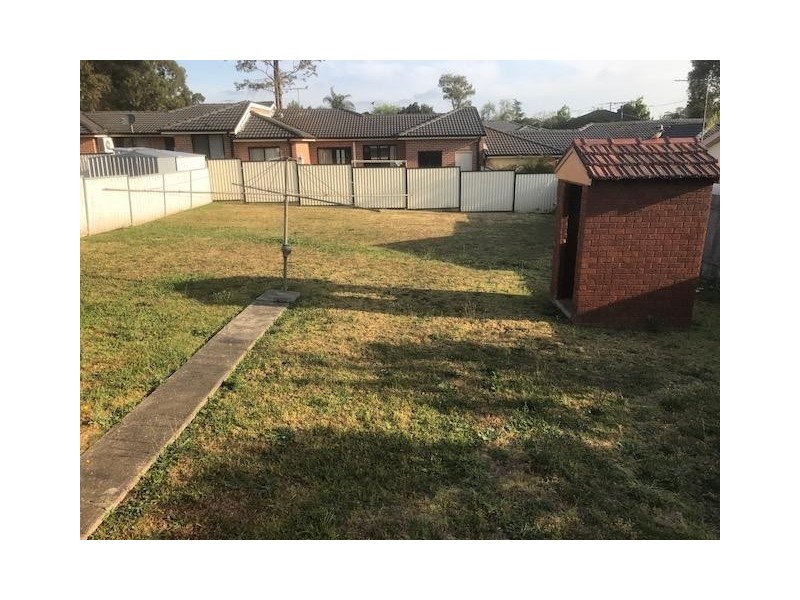 10 Greenslopes Street, South Wentworthville NSW 2145