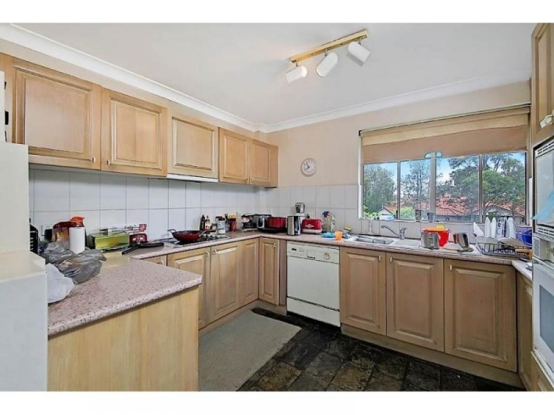 13/5-9 Mowle Street, Westmead NSW 2145