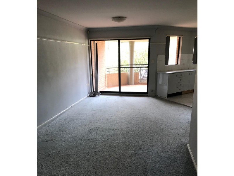 35/62 Fullagar Road, Wentworthville NSW 2145