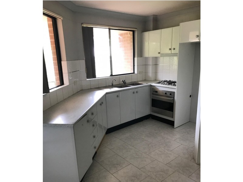 35/62 Fullagar Road, Wentworthville NSW 2145