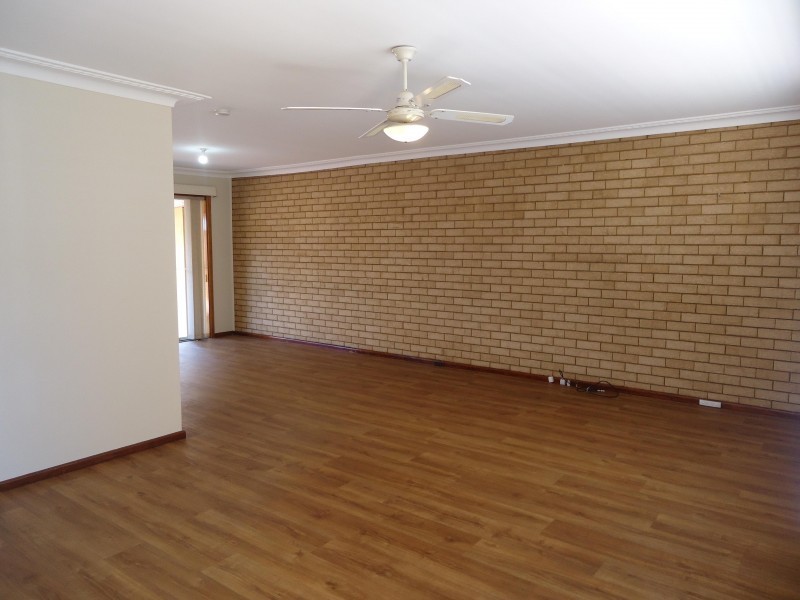 86 Lance Crescent, Greystanes NSW 2145