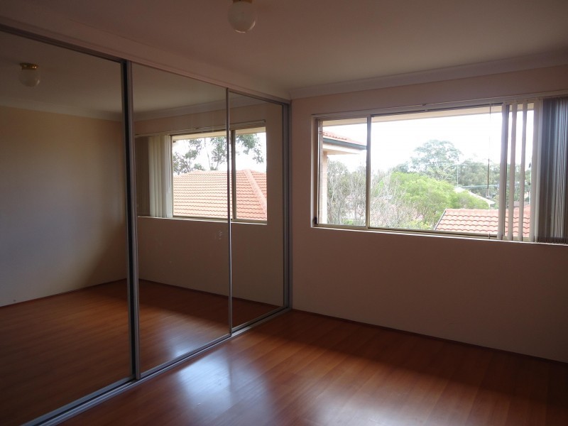 18/275-277 Dunmore Street, Pendle Hill NSW 2145