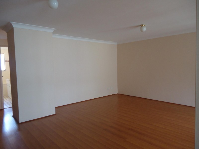 18/275-277 Dunmore Street, Pendle Hill NSW 2145