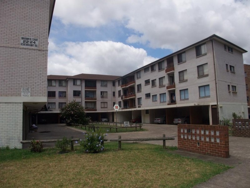 34/22-24 Remembrance Avenue, Warwick Farm NSW 2170