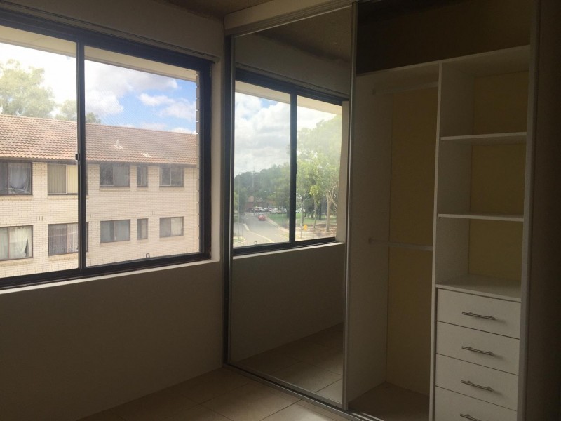 34/22-24 Remembrance Avenue, Warwick Farm NSW 2170