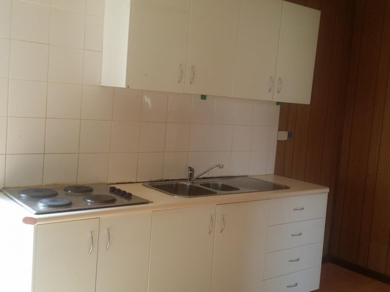 4a Binya Street, Pendle Hill NSW 2145