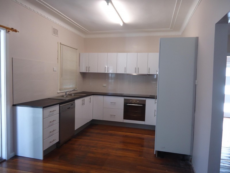 14 Arnott Road, Marayong NSW 2148