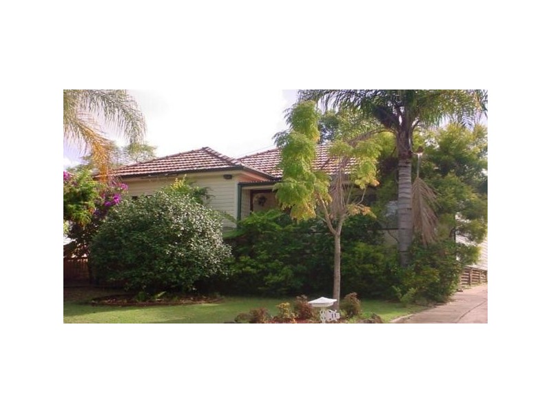 11 Pioneer Street, Wentworthville NSW 2145