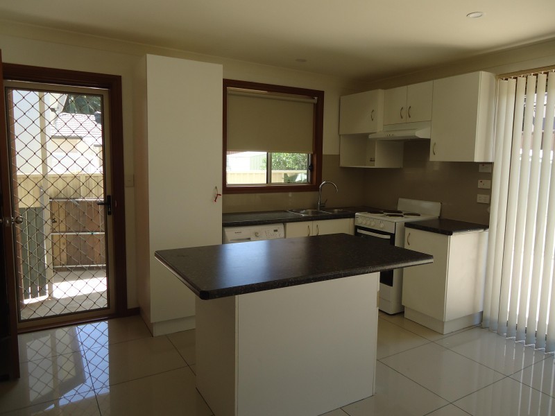 6a Irwin Place, Wentworthville NSW 2145