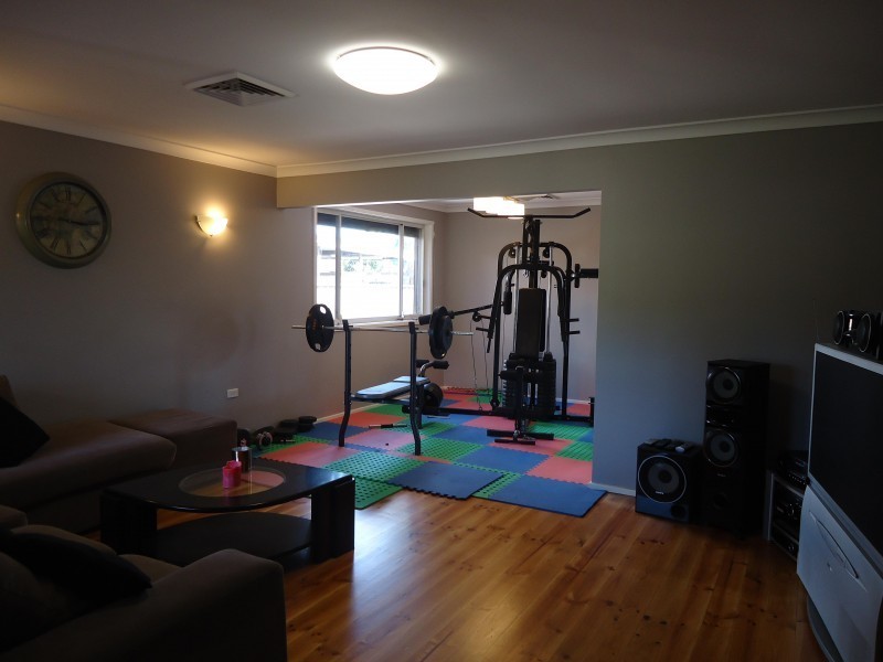 59 Chanel Street, Toongabbie NSW 2146