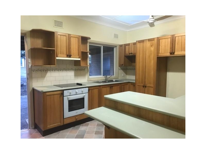 174 Targo Road, Girraween NSW 2145