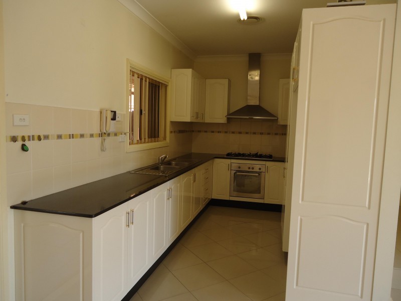 1 Barfil Crescent, South Wentworthville NSW 2145