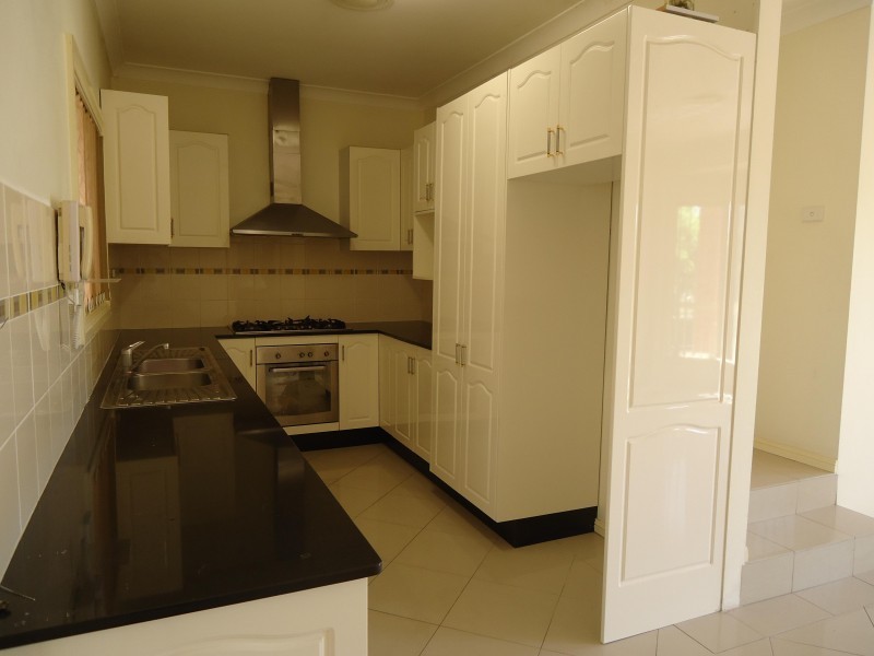 1 Barfil Crescent, South Wentworthville NSW 2145