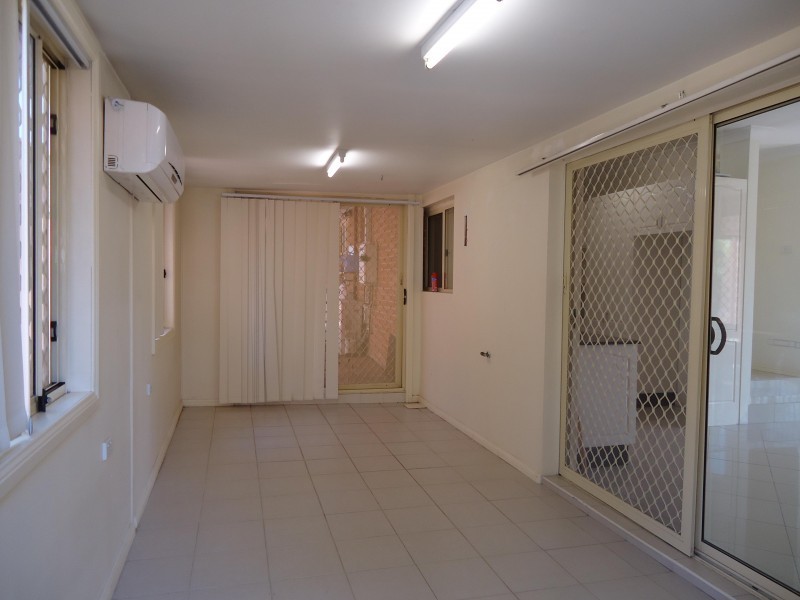 1 Barfil Crescent, South Wentworthville NSW 2145