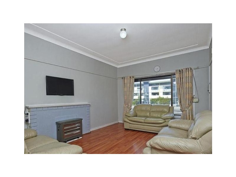 53 Briens Road, Northmead NSW 2152