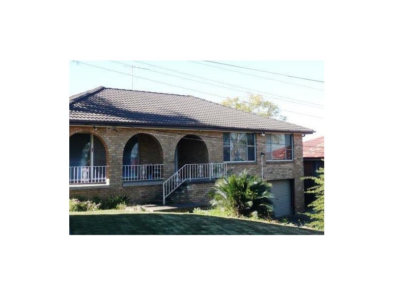 19 Lyle Street, Girraween NSW 2145