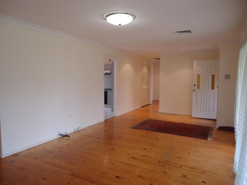 19 Lyle Street, Girraween NSW 2145