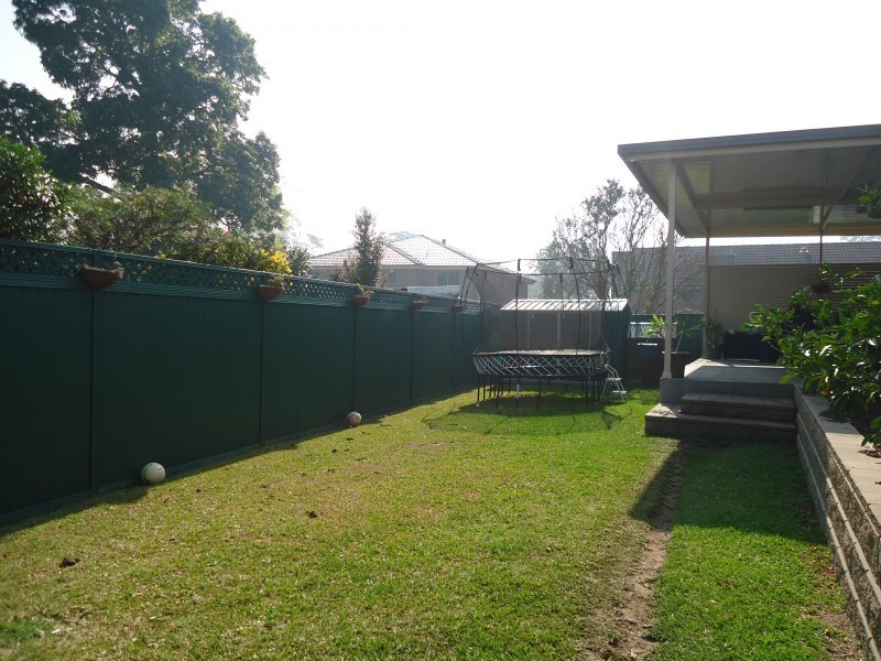 24 Wyena Road, Pendle Hill NSW 2145