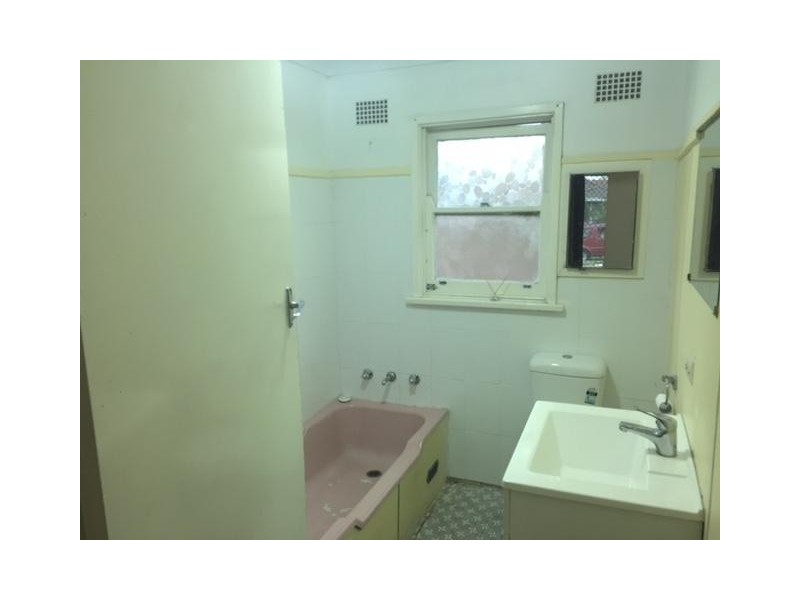 12 Burke Street, Blacktown NSW 2148