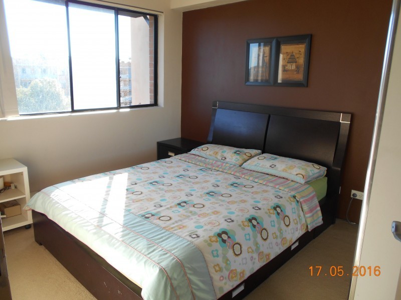 25/8-14 Oxford Street, Blacktown NSW 2148