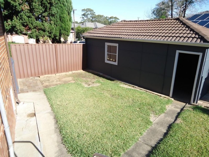 22 Jackson Road, Lalor Park NSW 2147