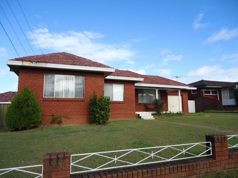 4 Fredrick Street, Pendle Hill NSW 2145