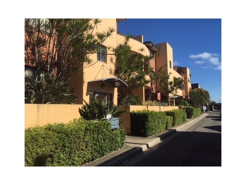 13/27 Station Street West, Parramatta NSW 2150