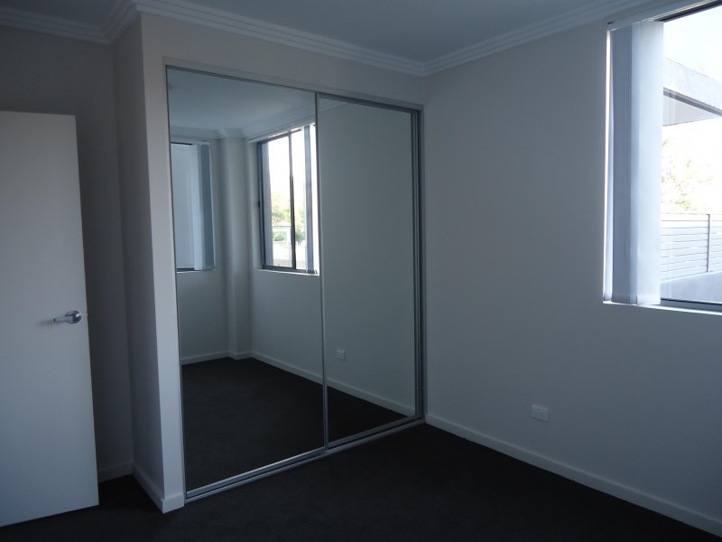 6/2-4 Belinda Place, Mays Hill NSW 2145