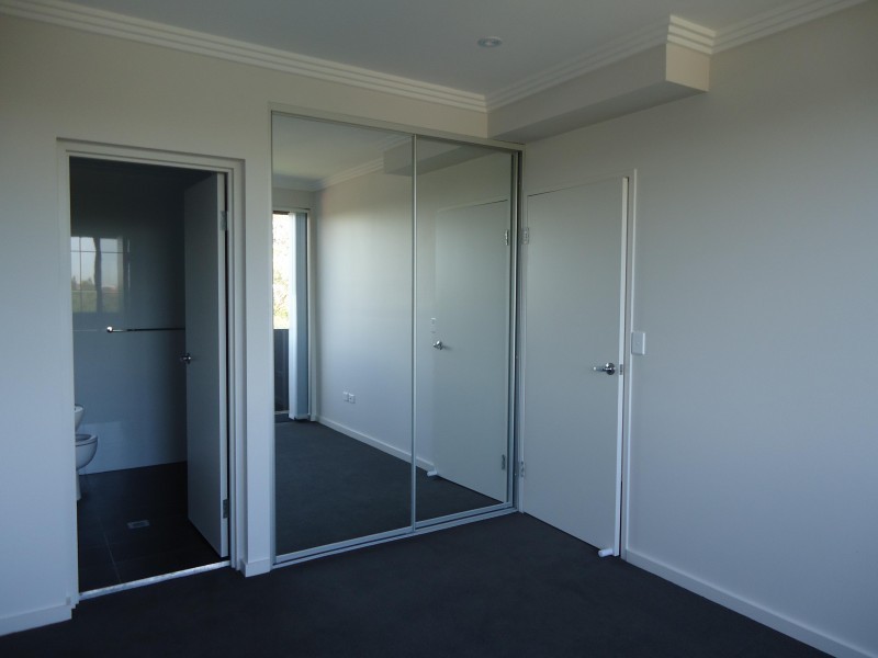 13/2-4 Belinda Place, Mays Hill NSW 2145